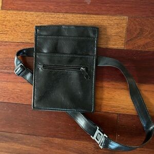 Black serving pouch waiter waitress